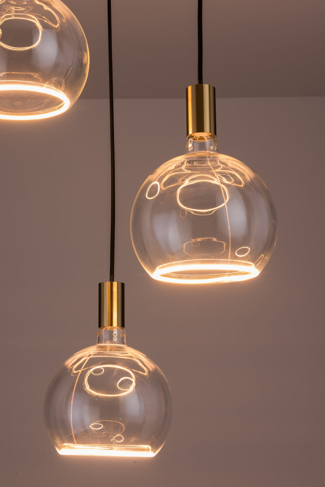 Roma 3-Light Spiral Pendant