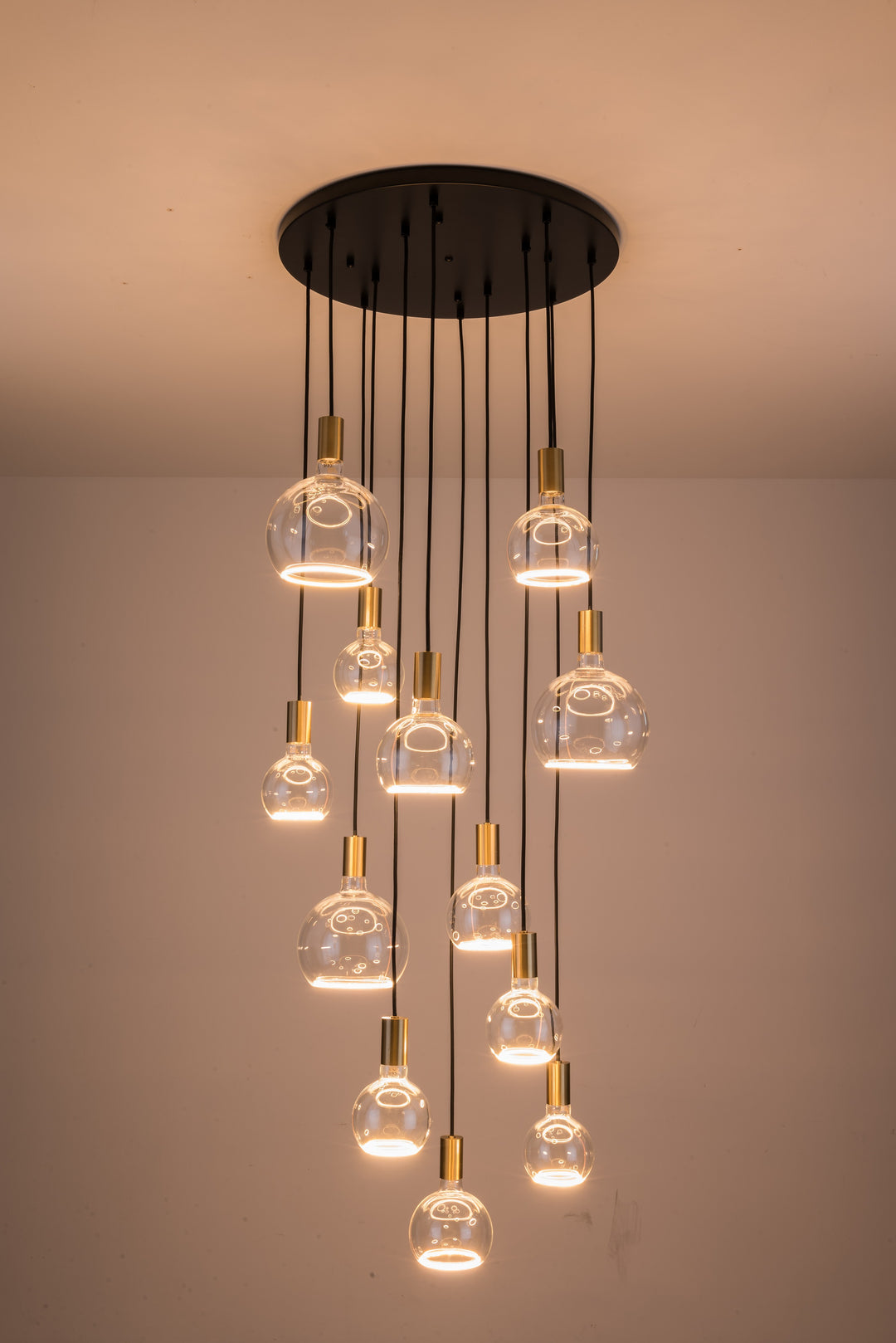 Roma 12lt Spiral Pendant - 2 COLOURS