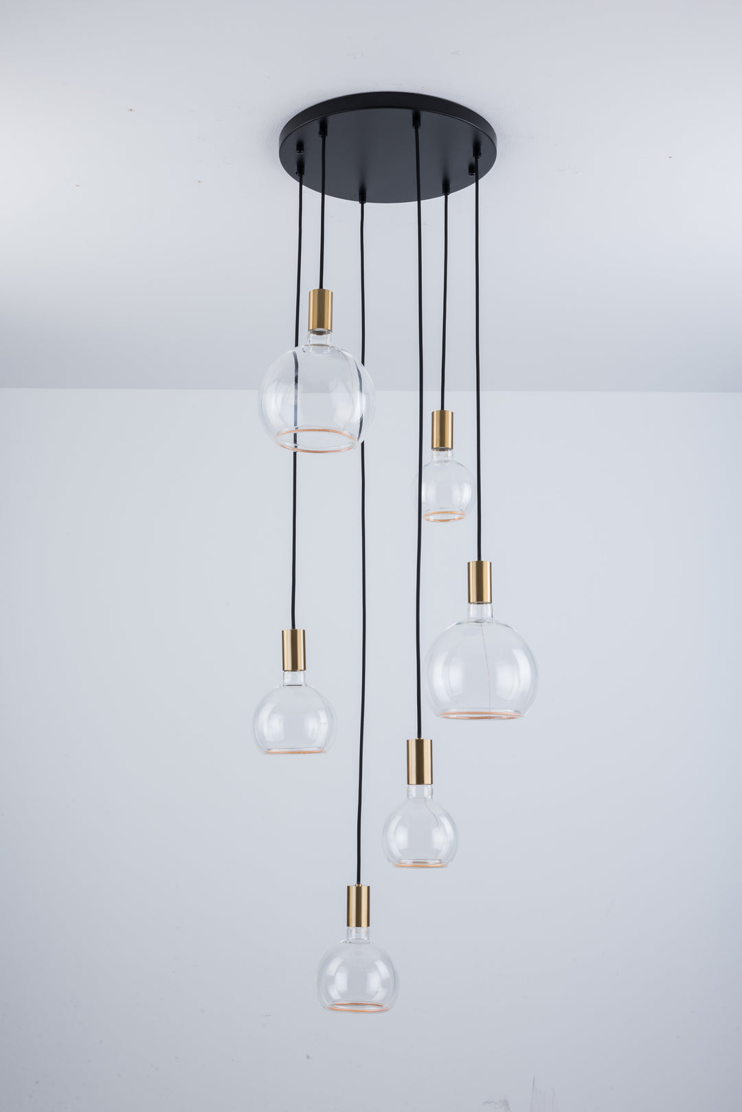 Roma 6LT Spiral Pendant – Ring Bulb Design