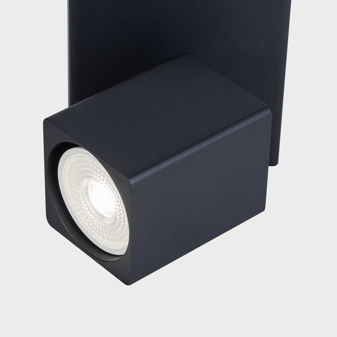 Wynyard Single Spotlight- 2 Colours