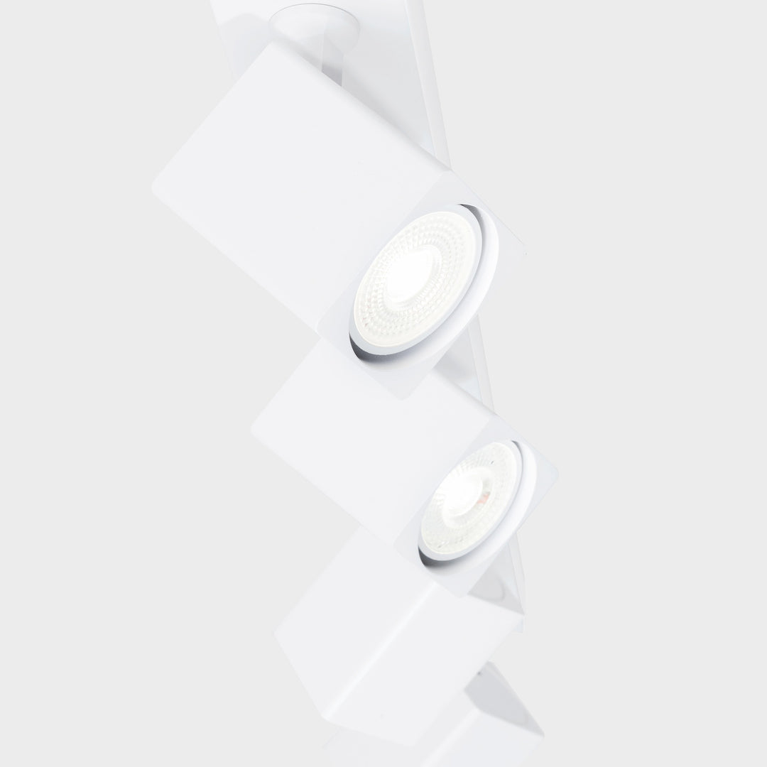 Wynyard 4LT Spotlight Bar – Black or White