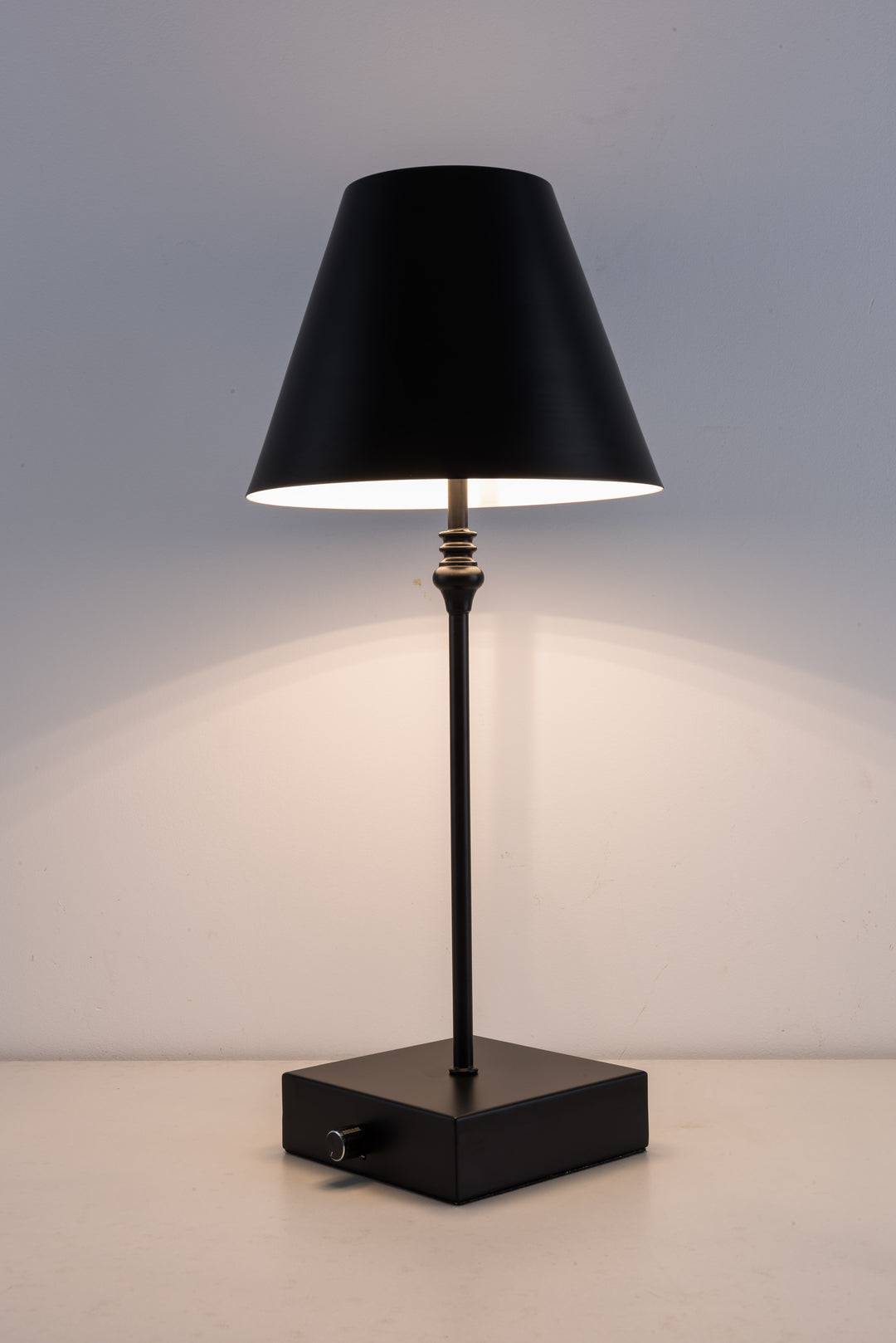Perth Rechargeable Table Lamp
