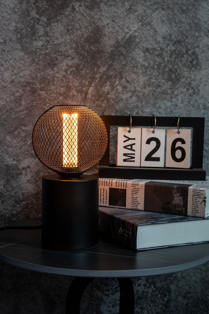 3.5W Wire Globe LED Light Bulb