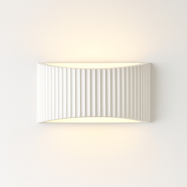Nowra Ceramic Wall Light – Ribbed Paintable Plaster Design