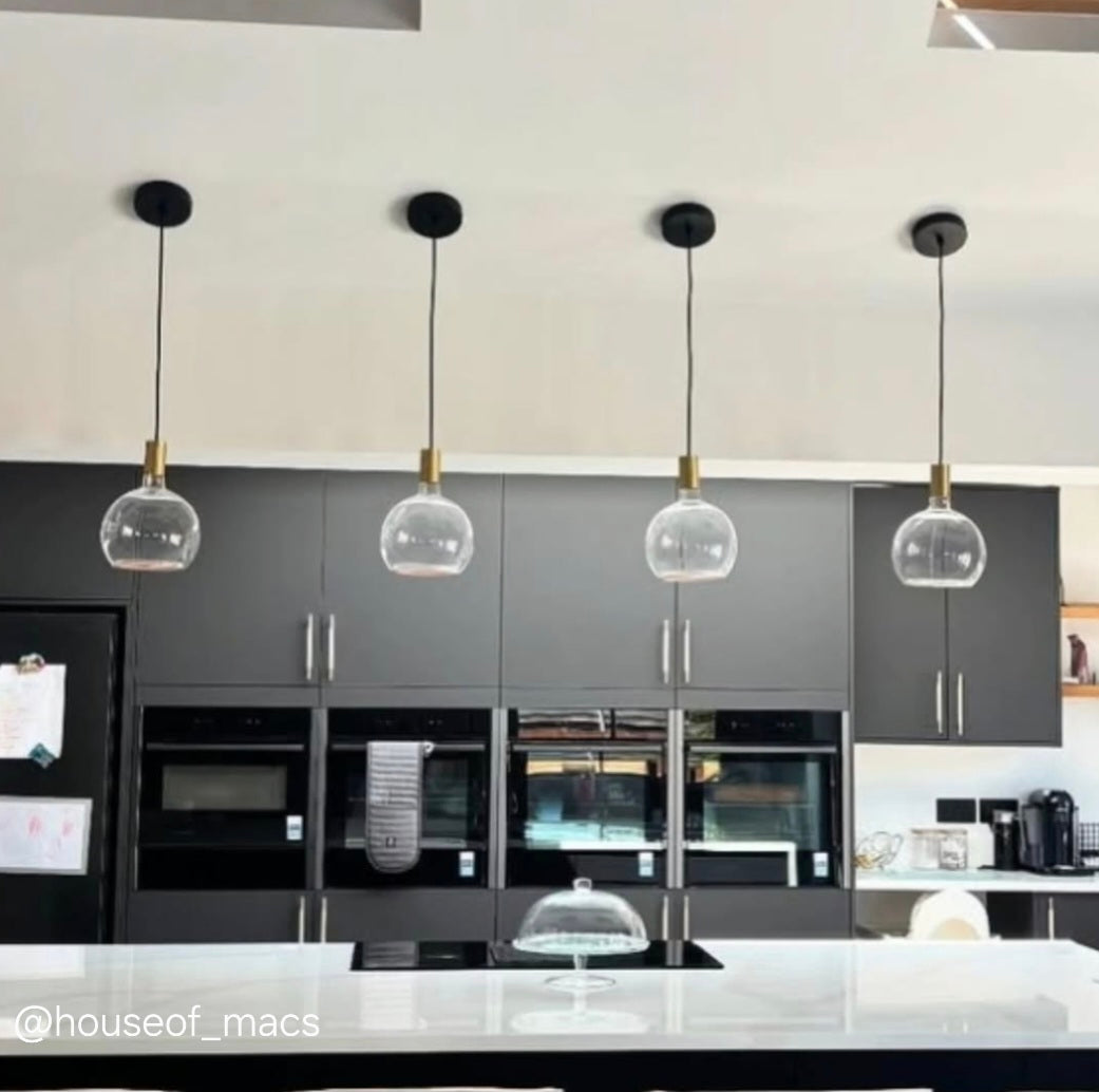 Roma Single Pendant – Aura Ring LED Bulb