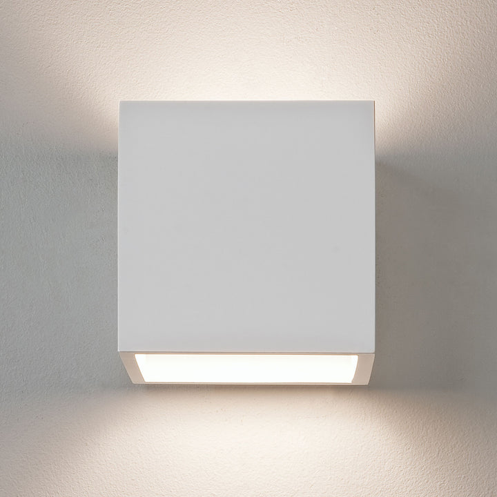Barham Ceramic Paintable Wall Light