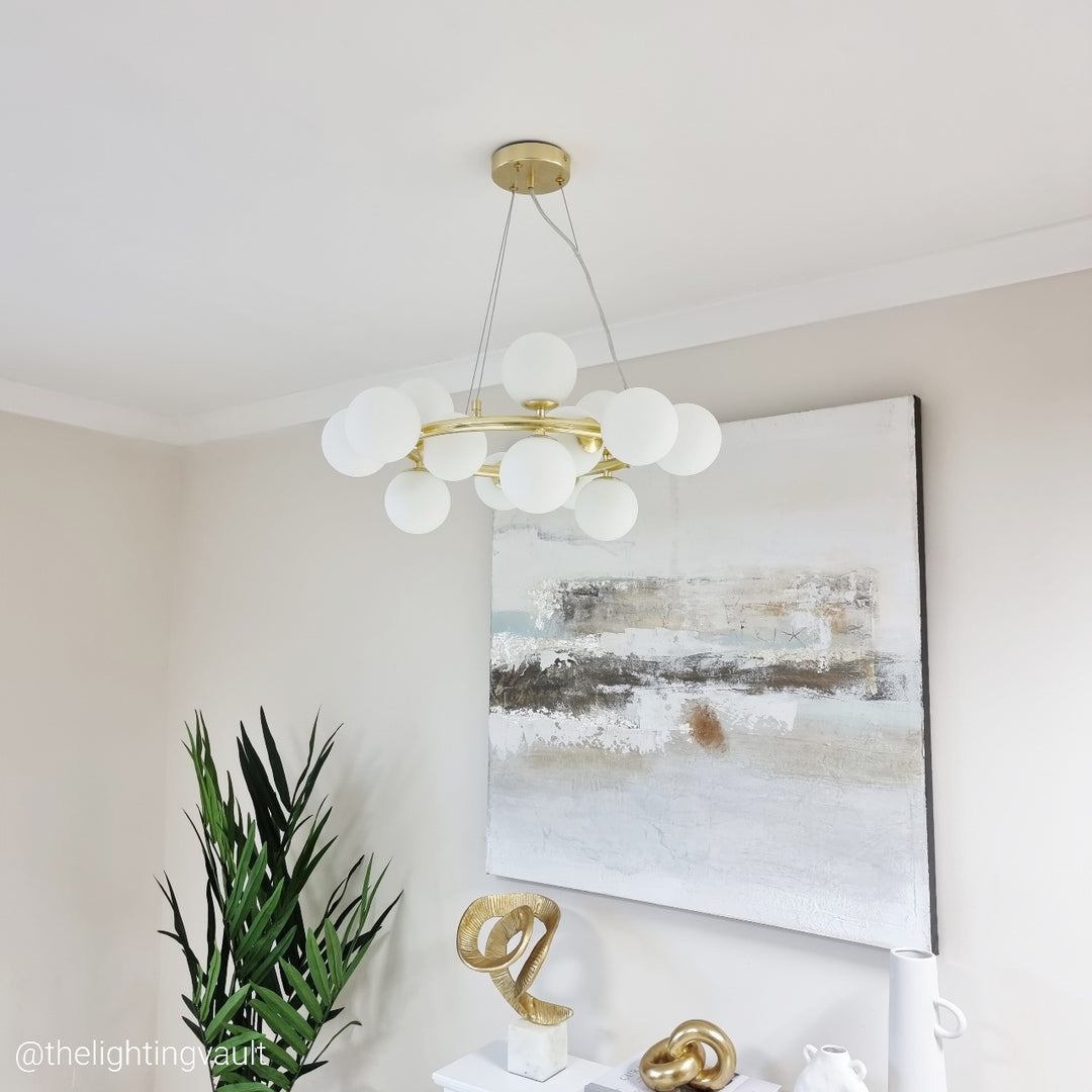 Melbourne Round Pendant Gold/White