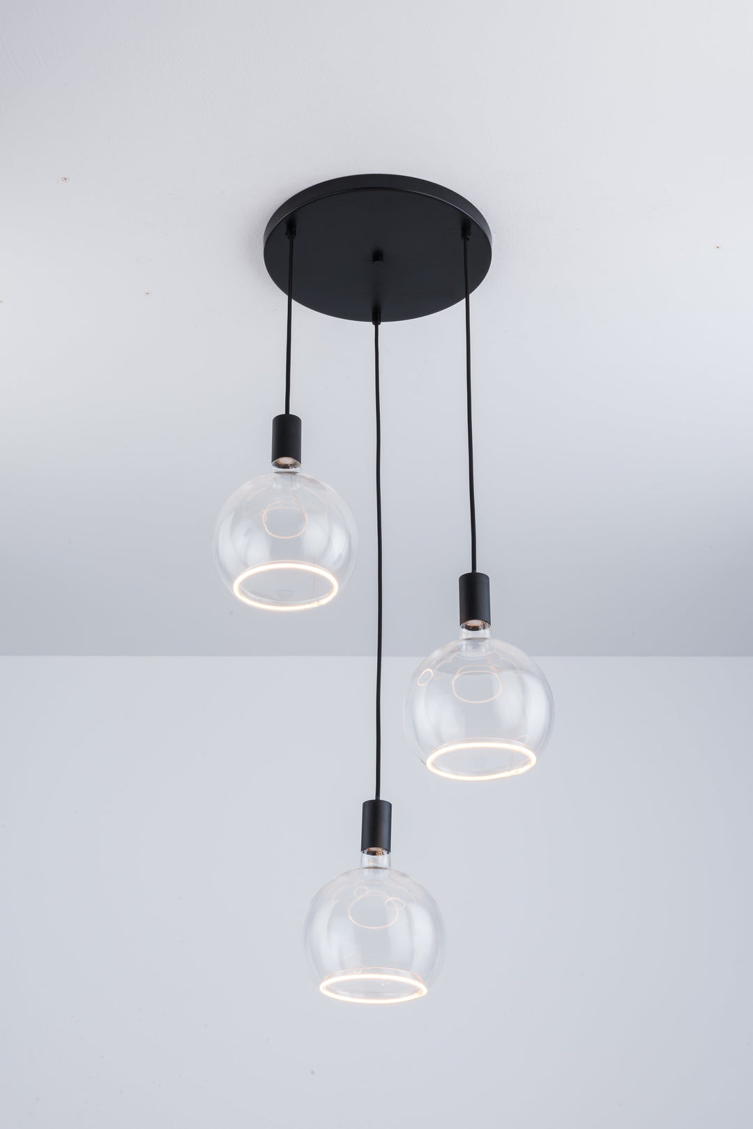 Roma 3-Light Spiral Pendant