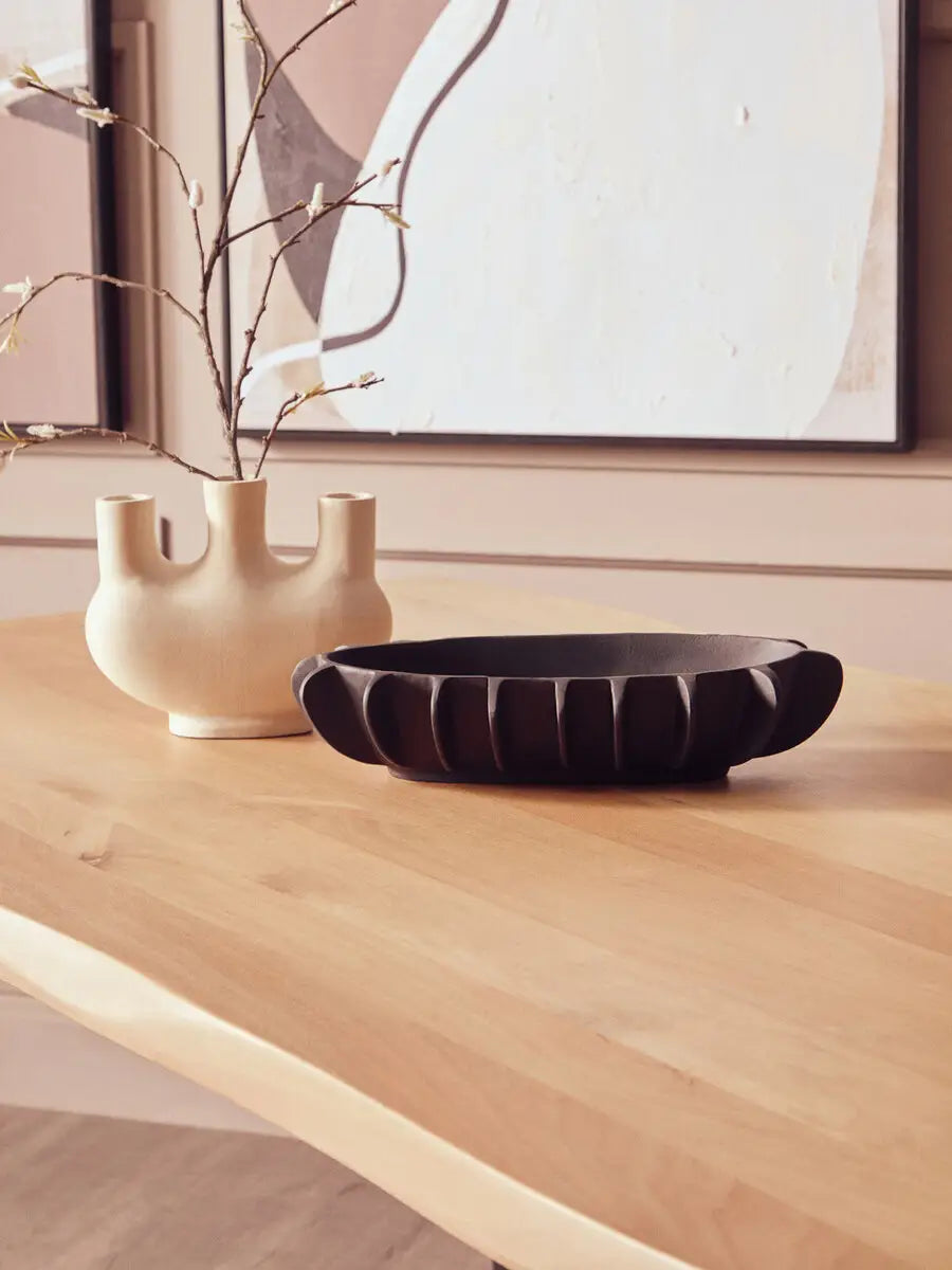 Black Ribbed Bowl