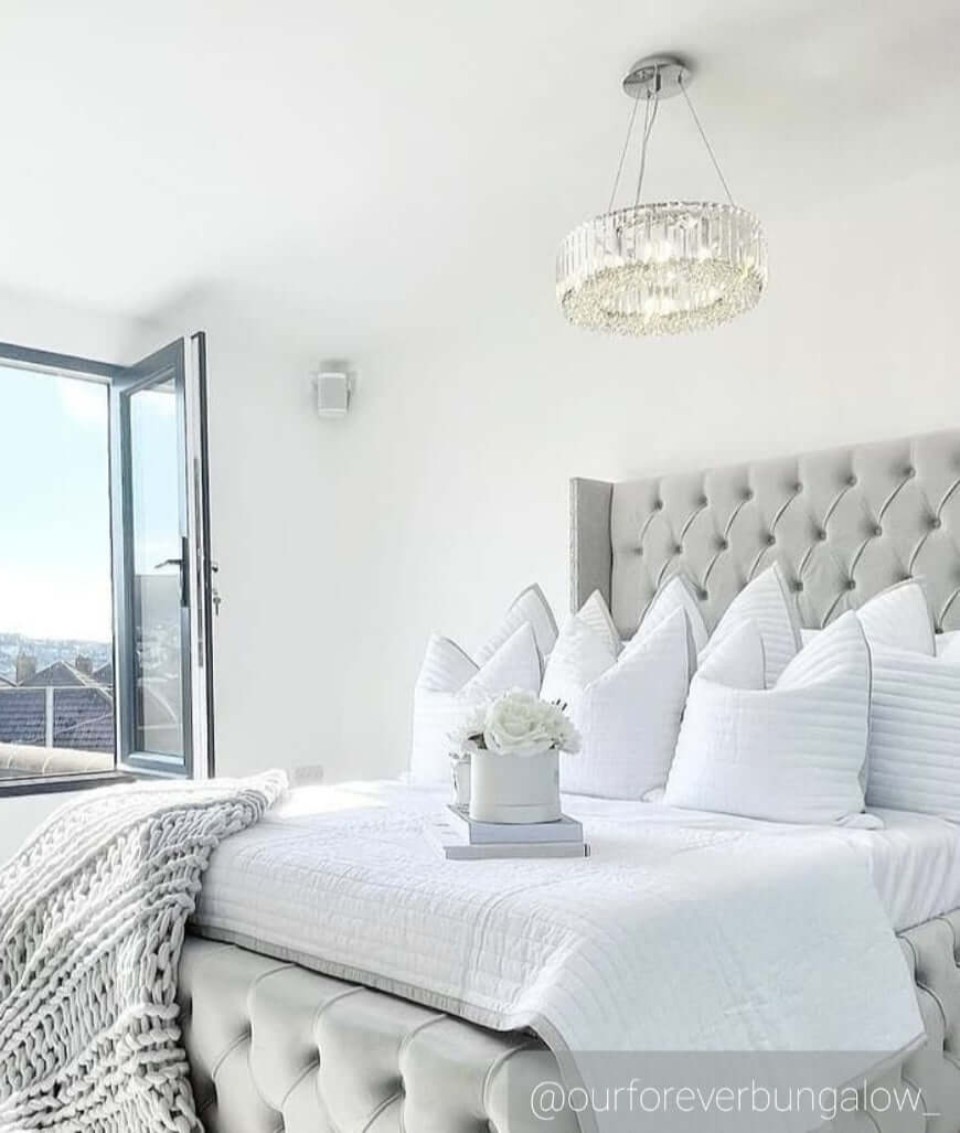 Salzburg Small Polo Chandelier