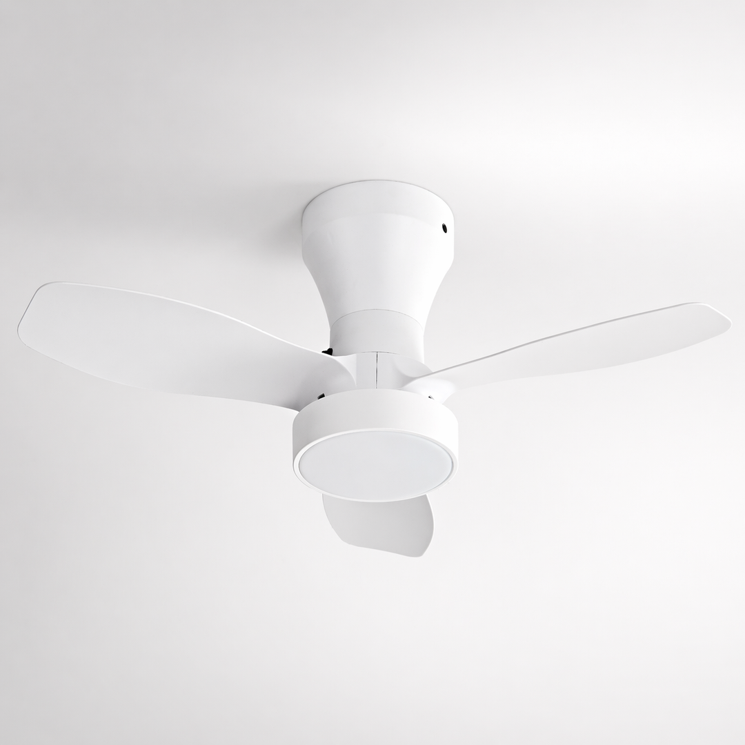 Gladstone white ceiling fan light off