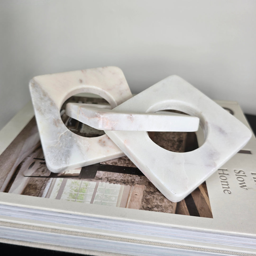 Square White Marble Chain Link Sculpture