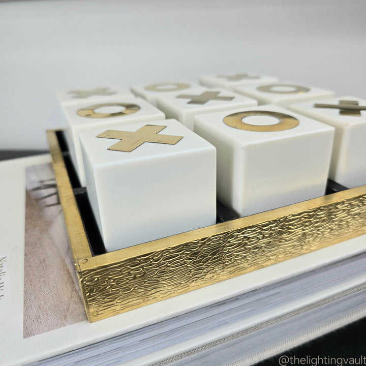White & Gold Noughts And Crosses Game
