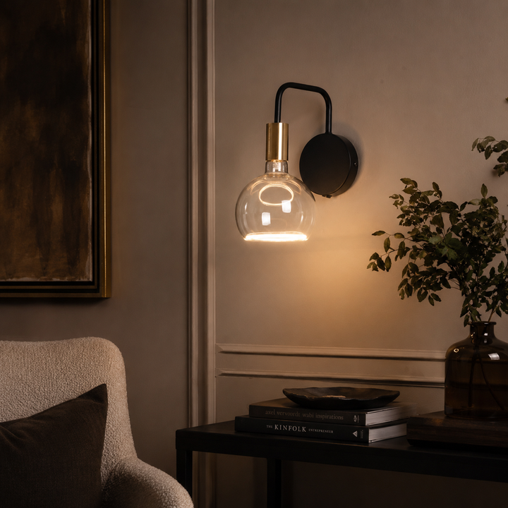 Roma gold black wall light clear Aura bulb