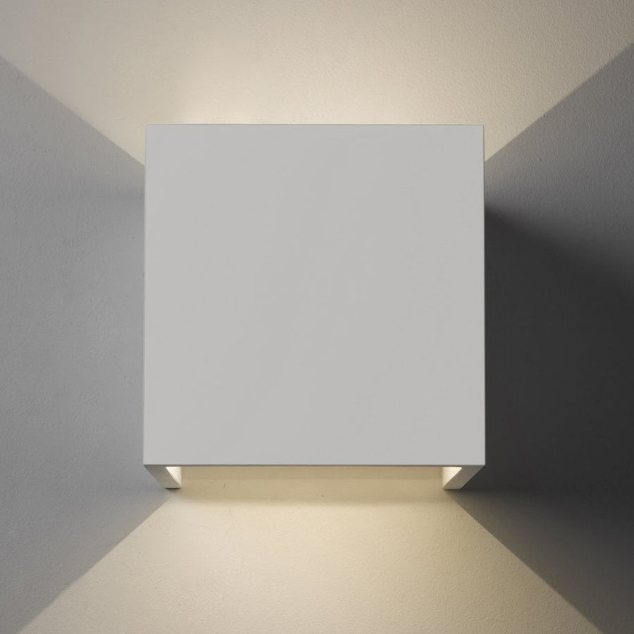 Square ceramic plaster wall light