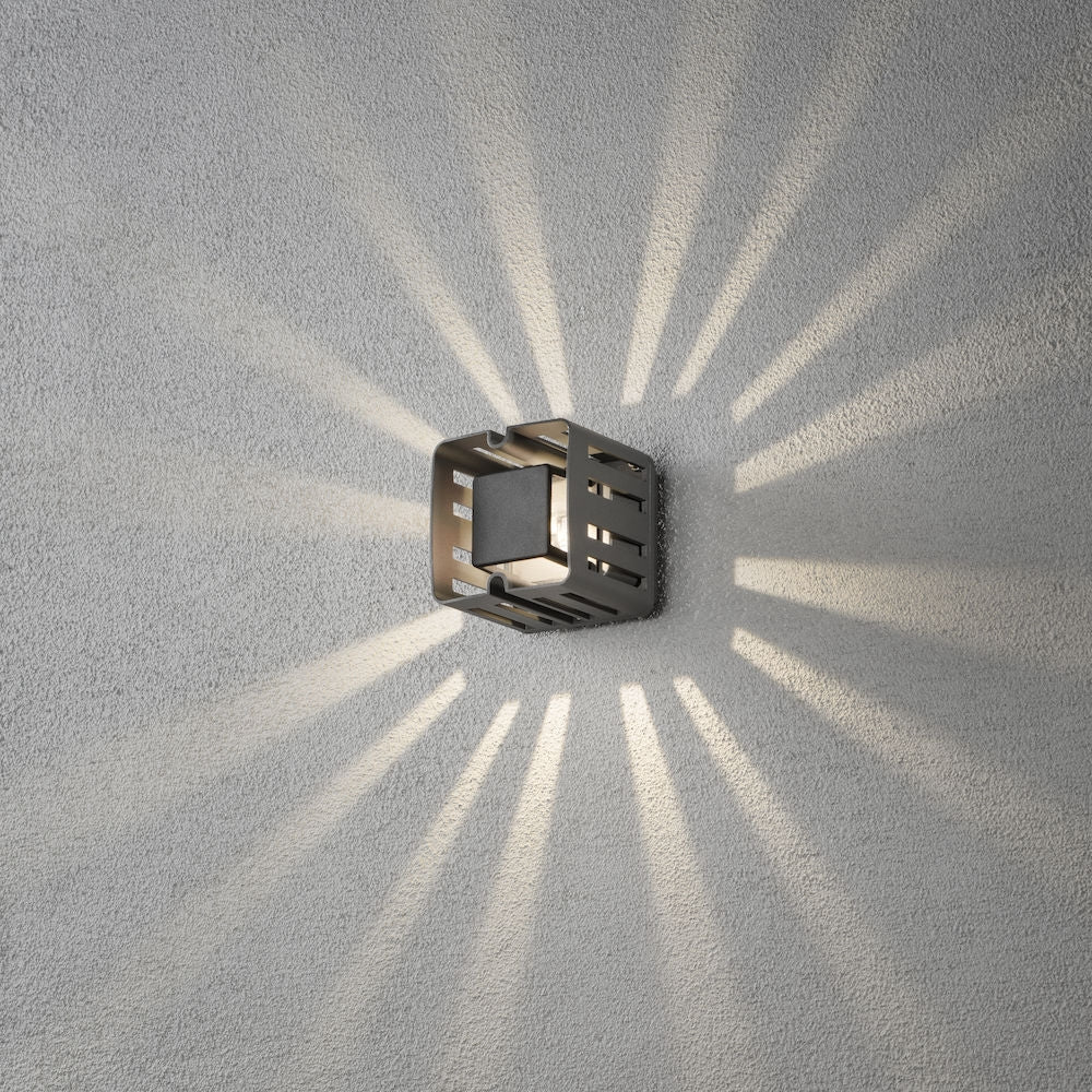 Catania Wall Light