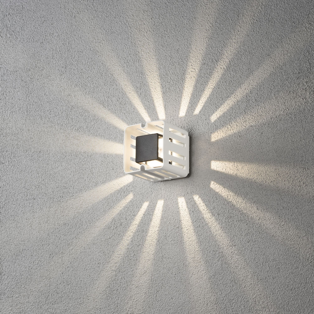 Catania Wall Light