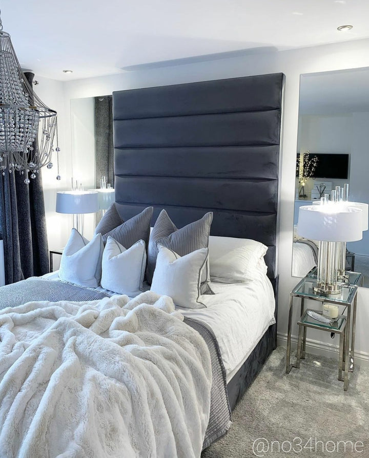 Amelia Table Lamp